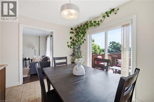 120 Yates Avenue, Cambridge, ON - Indoor Photo Showing Dining Room