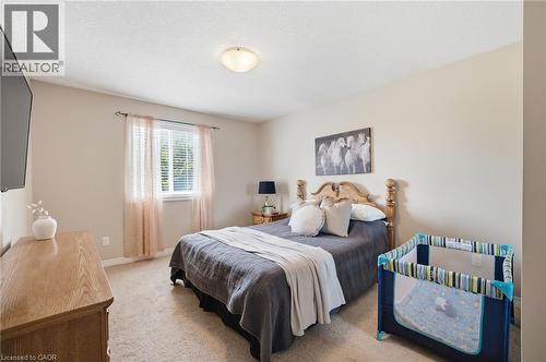 120 Yates Avenue, Cambridge, ON - Indoor Photo Showing Bedroom