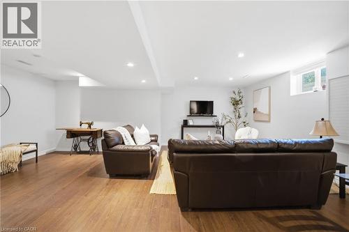 120 Yates Avenue, Cambridge, ON - Indoor