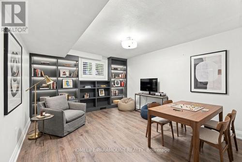 543 Limerick Road, Burlington, ON - Indoor