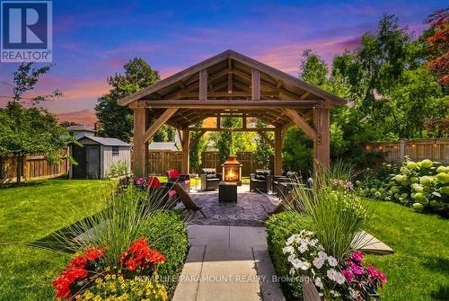 543 Limerick Road, Burlington, ON - Outdoor With Deck Patio Veranda With Backyard