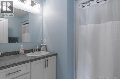 50 Walker Crescent, Hampton, NB - Indoor Photo Showing Bathroom