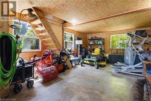 21 Kerman Avenue, Grimsby, ON 