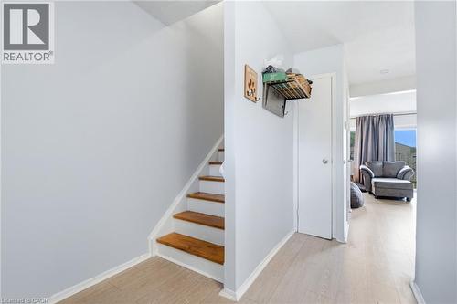 20 Glenvale Drive Unit# 94, Hamilton, ON - Indoor Photo Showing Other Room