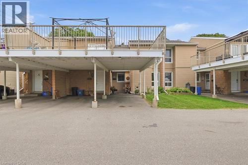 65 GLAMIS Road Unit# 8  Cambridge, ON N1R 6W4