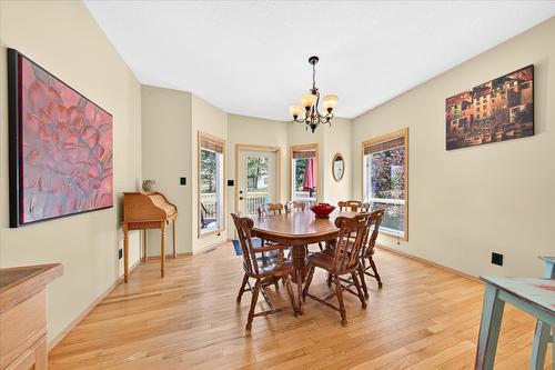 794 Westridge Drive, Invermere, BC - Indoor Photo Showing Dining Room
