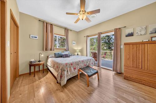794 Westridge Drive, Invermere, BC - Indoor Photo Showing Bedroom