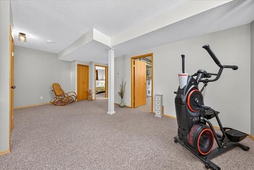 794 Westridge Drive, Invermere, BC - Indoor Photo Showing Gym Room