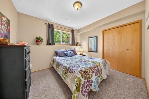794 Westridge Drive, Invermere, BC - Indoor Photo Showing Bedroom
