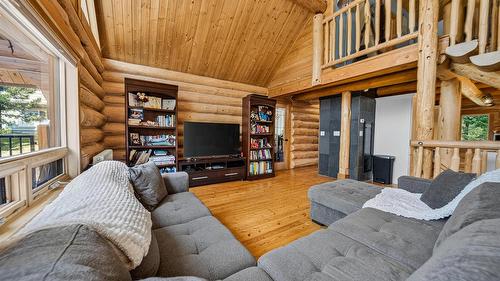4322 Hilltop Crescent, Cranbrook, BC - Indoor