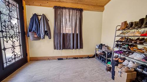 4322 Hilltop Crescent, Cranbrook, BC - Indoor