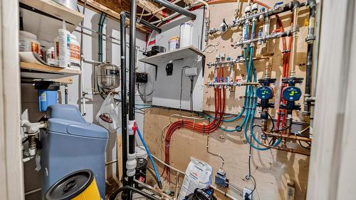 4322 Hilltop Crescent, Cranbrook, BC - Indoor Photo Showing Basement