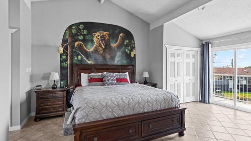 1643 Traut Court, Kelowna, BC - Indoor Photo Showing Bedroom