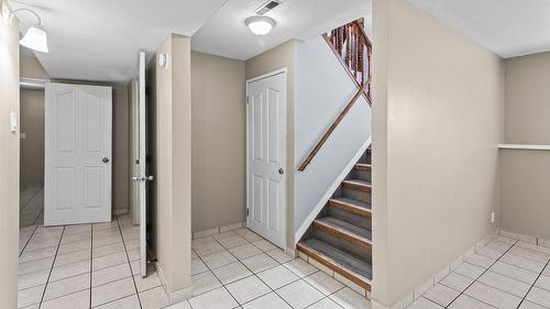 1643 Traut Court, Kelowna, BC - Indoor Photo Showing Other Room