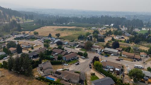 1643 Traut Court, Kelowna, BC - Outdoor With View