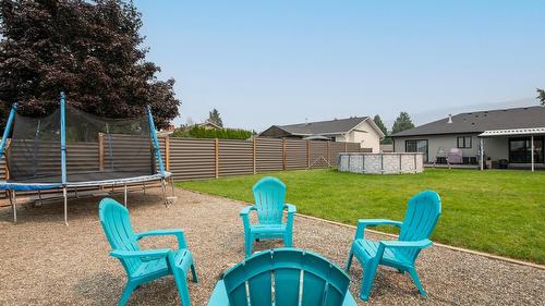 1726 Hayashi Road, Kelowna, BC - Outdoor