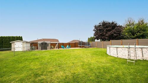 1726 Hayashi Road, Kelowna, BC - Outdoor