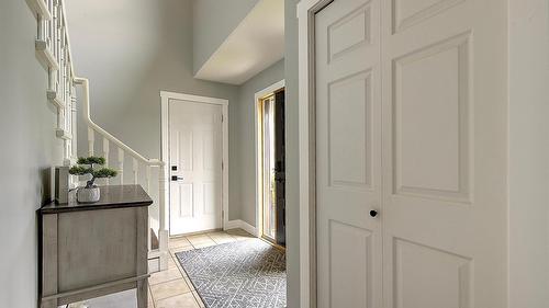 1726 Hayashi Road, Kelowna, BC - Indoor Photo Showing Other Room