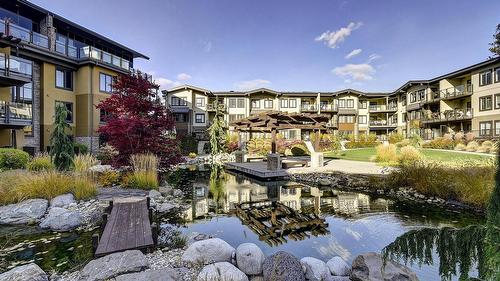 225-4380 Lakeshore Road, Kelowna, BC - Outdoor With Balcony