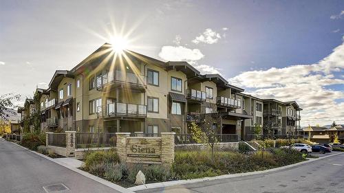 225-4380 Lakeshore Road, Kelowna, BC - Outdoor With Balcony With Facade
