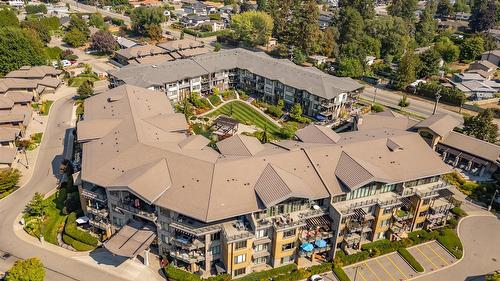 225-4380 Lakeshore Road, Kelowna, BC - Outdoor With View