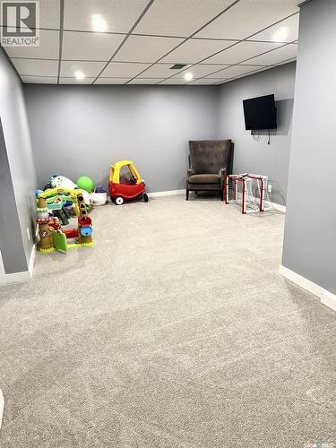 510 Redberry Road, Saskatoon, SK - Indoor