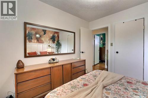 924 Campbell Street, Regina, SK - Indoor Photo Showing Bedroom