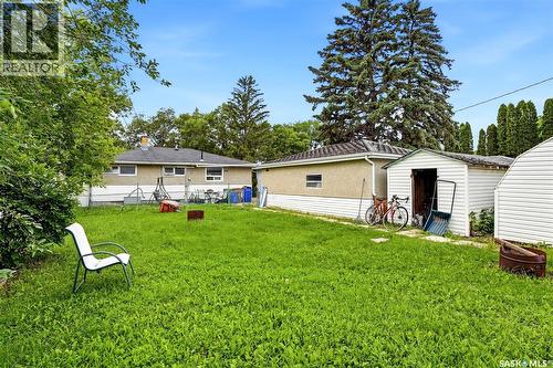 15 Ottawa Place, Regina, SK - Outdoor