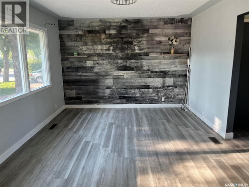 15 Ottawa Place, Regina, SK - Indoor With Fireplace