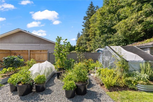 32 Oregon Rd, Campbell River, BC 