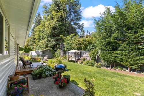 32 Oregon Rd, Campbell River, BC 