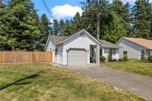 32 Oregon Rd, Campbell River, BC 