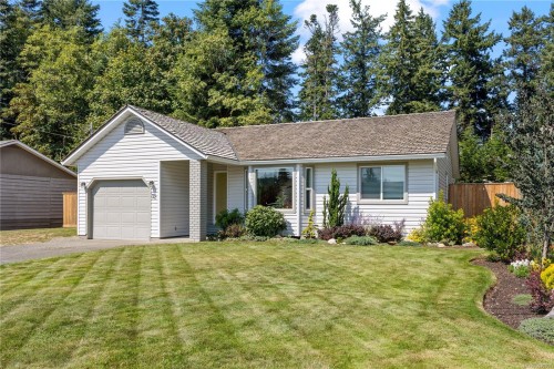 32 Oregon Rd, Campbell River, BC 