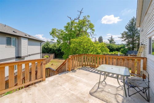 121 Harewood Rd, Nanaimo, BC - Outdoor With Deck Patio Veranda With Exterior