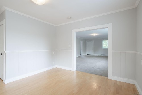 121 Harewood Rd, Nanaimo, BC - Indoor Photo Showing Other Room