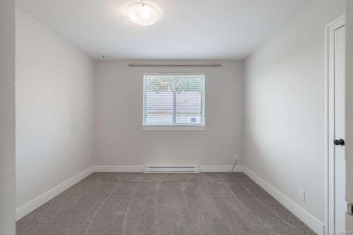 121 Harewood Rd, Nanaimo, BC - Indoor Photo Showing Other Room