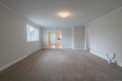 121 Harewood Rd, Nanaimo, BC - Indoor Photo Showing Other Room