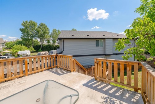 121 Harewood Rd, Nanaimo, BC - Outdoor With Deck Patio Veranda With Exterior