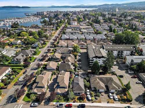 2445 Malaview Ave, Sidney, BC 