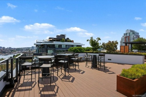 #609-363 Tyee Rd, Victoria, BC - Outdoor