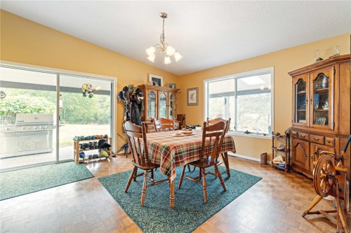 2445 Godfrey Rd, Nanaimo, BC 