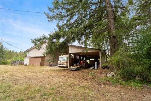 2445 Godfrey Rd, Nanaimo, BC 