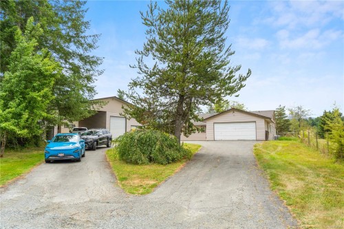 2445 Godfrey Rd, Nanaimo, BC 