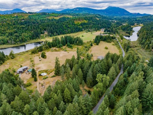 2445 Godfrey Rd, Nanaimo, BC 
