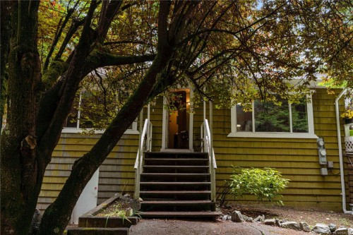2445 Godfrey Rd, Nanaimo, BC 