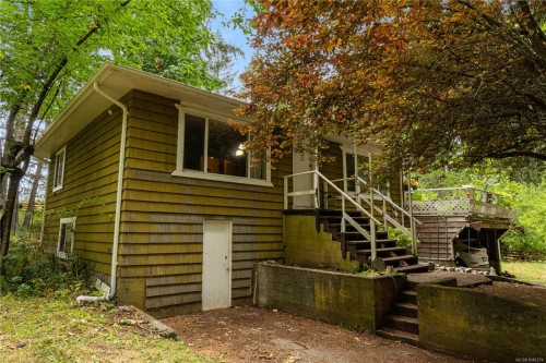 2445 Godfrey Rd, Nanaimo, BC 