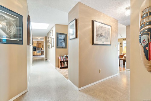 2445 Godfrey Rd, Nanaimo, BC 