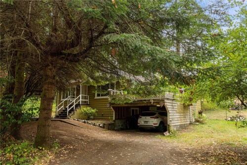 2445 Godfrey Rd, Nanaimo, BC 