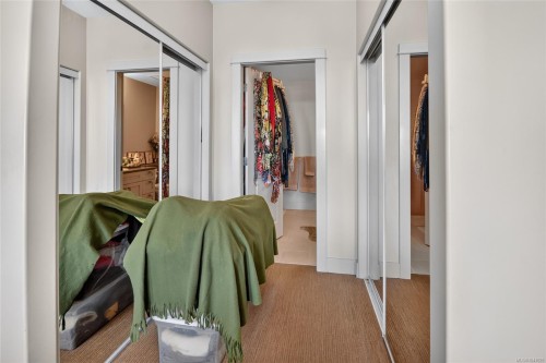 #321-6310 Mcrobb Ave, Nanaimo, BC - Indoor