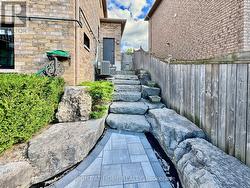 LOWER - 20 PRINCE OF WALES DRIVE Barrie, ON L4N 0T5